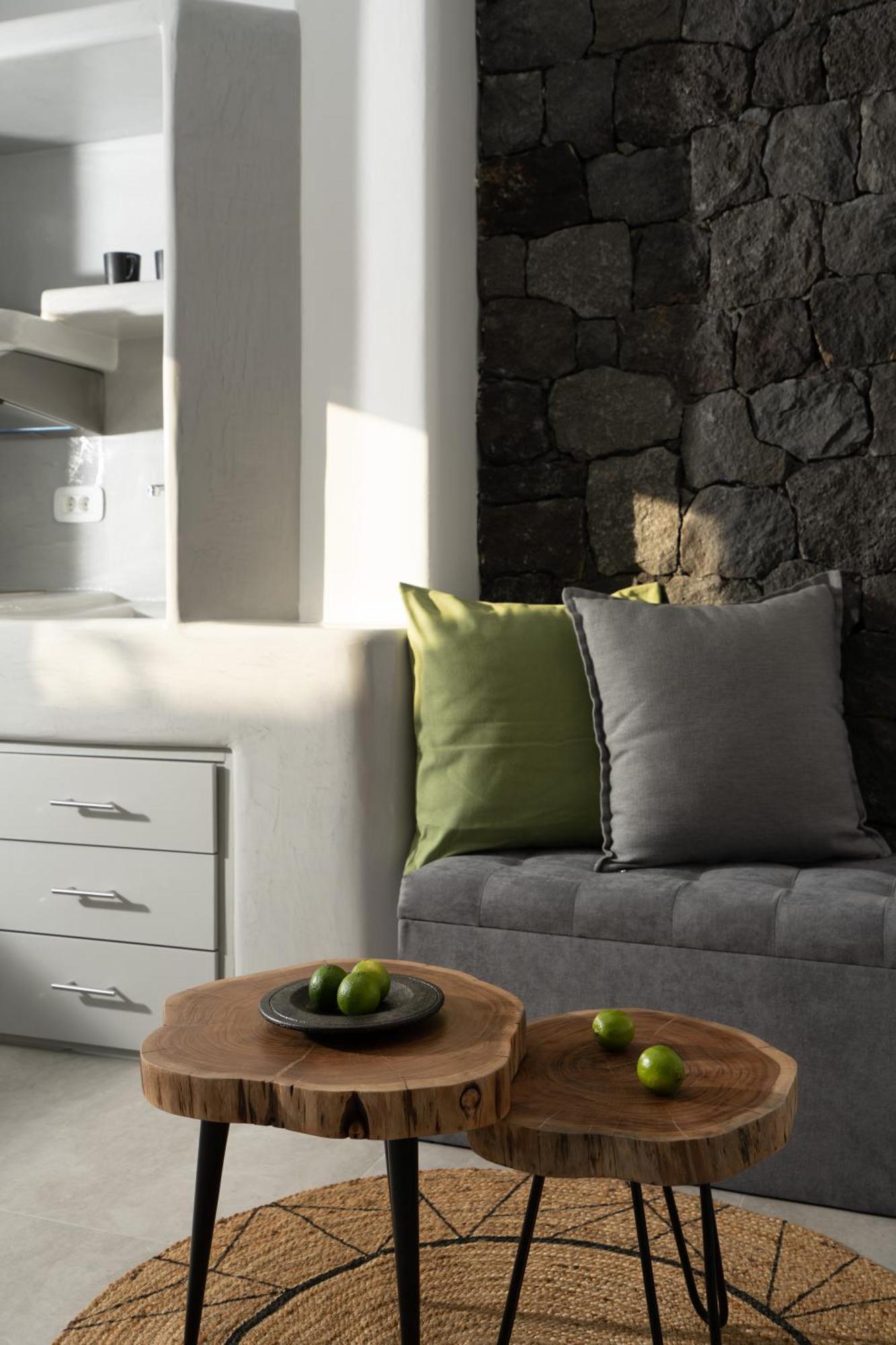 Santa Mar Eco Suites Karterados  Ngoại thất bức ảnh